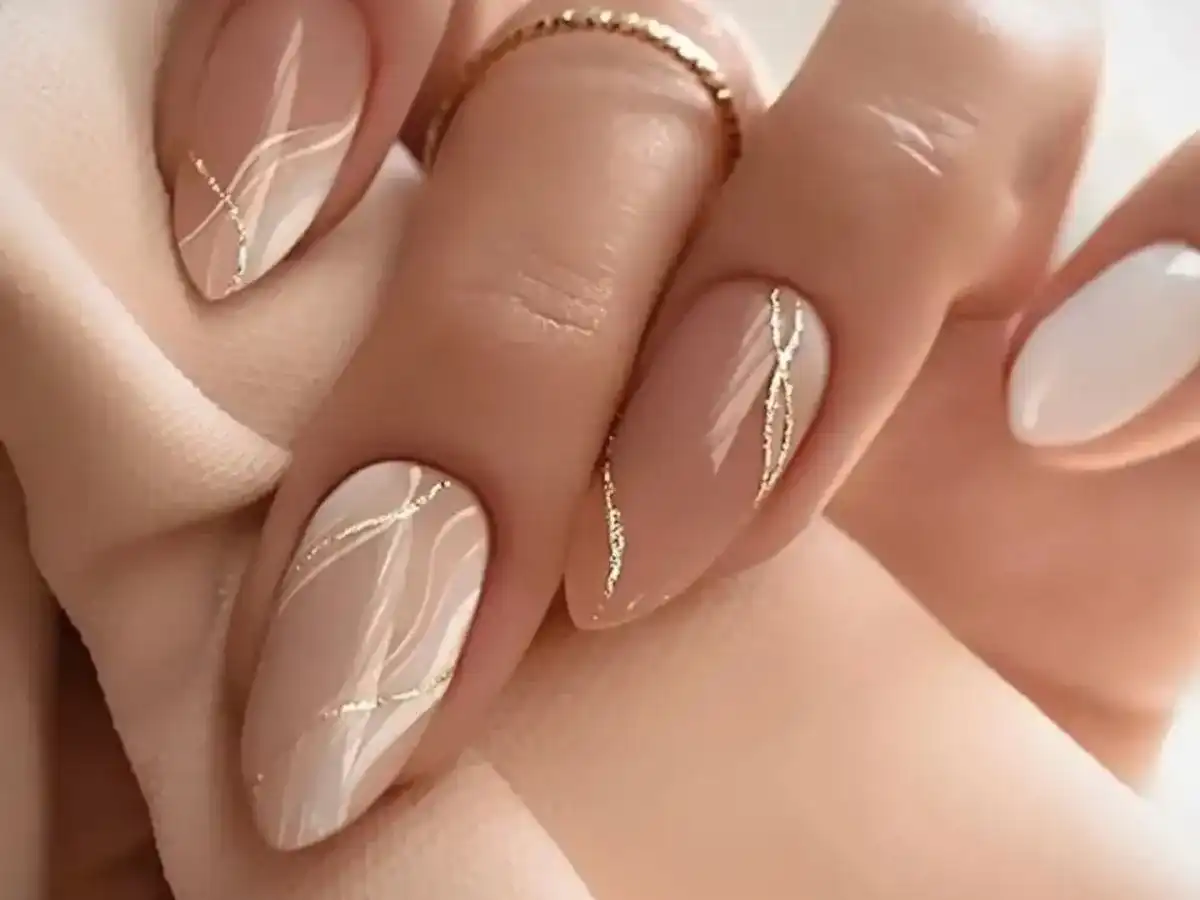 Wiosenny manicure - trendy, które naprawdę działają!